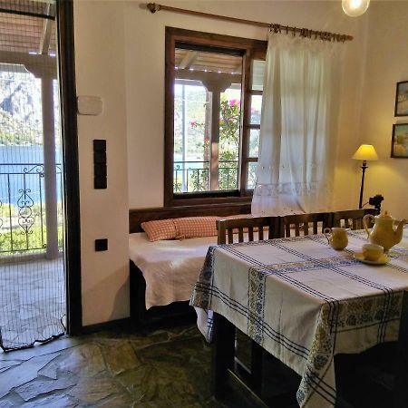 Lagoon Dreamhouse Lago Vouliagmenis Exterior foto